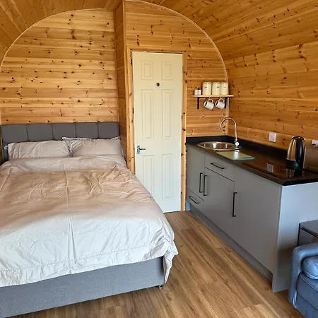 Three Peaks Pods
