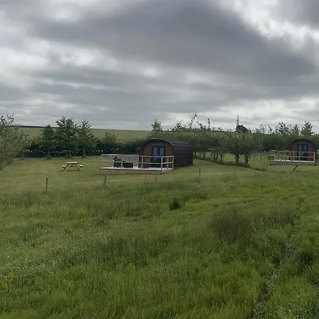 Campsite Three Peaks Pods